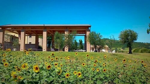 Amico Country House, Book Bed and Breakfast Hoteller i Romagna med pool, Swimmingpool