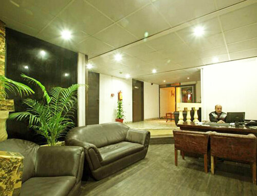Hotel The W, Забронировать Отель Отели Нью-Дели с парковкой, Парковка