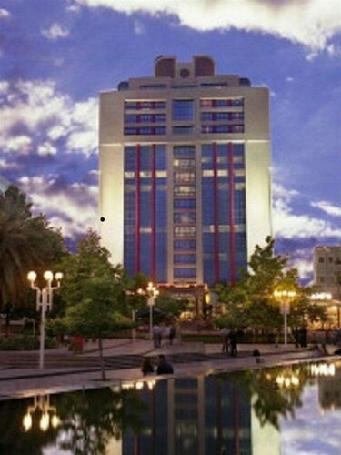 Isr Plaza