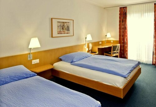 Good Night Inn, Забронировать Отель Бриг Белальп