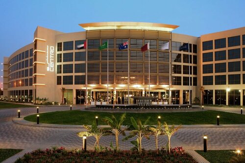 Centro Sharjah, Забронировать Отель Шарджа Эмират Шарджа