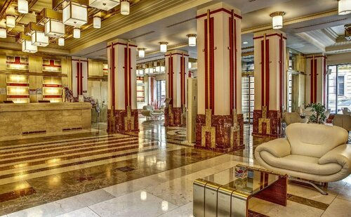 Majestic Plaza Hotel Prague, Забронировать Отель Отели Праги с завтраком, рядом с Станция метро Namesti Republiky, Завтраки