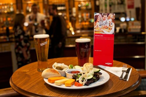 Britannia Hotel Wolverhampton, Varaa Hotelli Wolverhampton West Midlands, lähellä Wolverhampton Wanderers F.C.