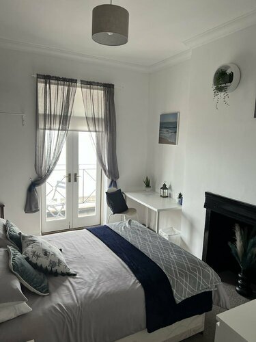 The Sandgate Hotel, Rezervați Hotel Hoteluri în Folkestone cu mic dejun, Mic dejun