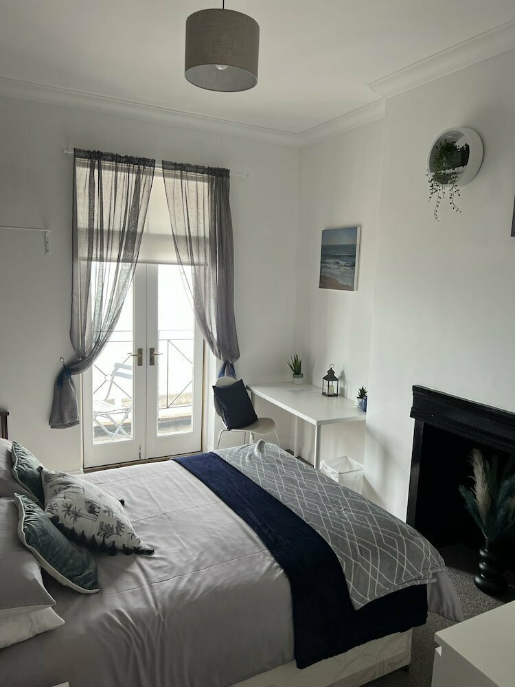 The Sandgate Hotel