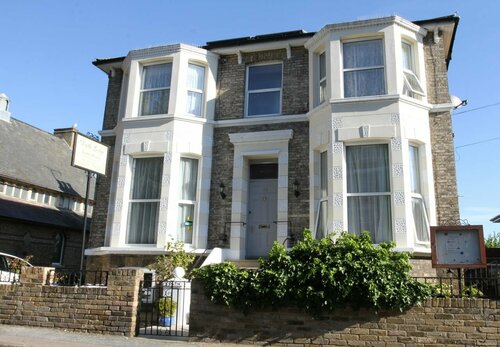 South Lodge, Book Hotel 4-stjernede hoteller i Merseyside, 4*