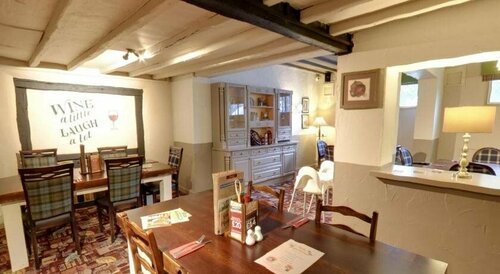 Chequers Country Inn, Book Hotel Lutterworth Leicestershire
