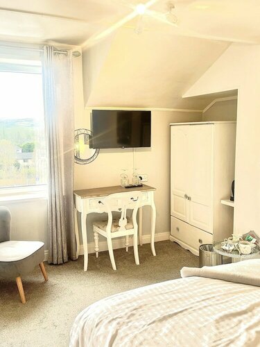 Highfield Guesthouse, Забронировать Гостевой дом Отели Yorkshire Dales с парковкой, Парковка