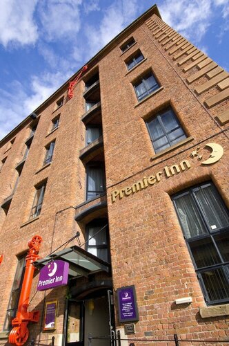 Premier Inn Liverpool City - Albert Dock, Забронировать Отель Отели и гостиницы Ливерпуля, рядом с Международный музей рабства, Отель
