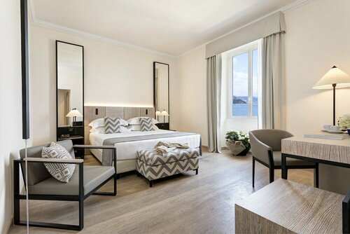 Grand Hotel Arenzano, Забронировать Отель Отели Итальянской Ривьеры с питанием, Пансион