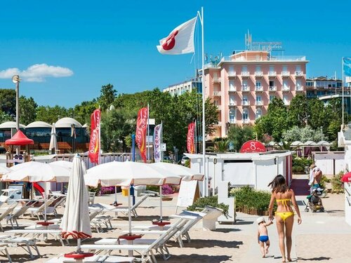 Hotel Milton Rimini, Забронировать Отель Римини - центр города Римини