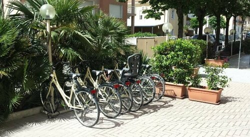 Hotel Orizzonti, Забронировать Отель Торре Педрера Римини