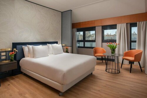 NH Collection Genova Marina, Забронировать Отель Исторический центр Генуи Генуя