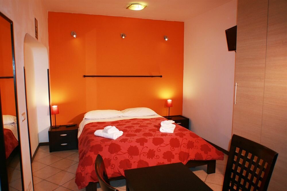 Macao Rooms