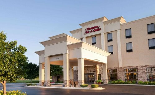 Hampton Inn & Suites Addison, Забронировать Отель Аддисон 