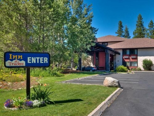 Inn At Truckee, Забронировать Отель Траки Скво-Вэлли
