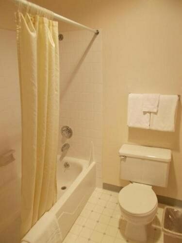 Cimarron Inn Klamath Falls, Buchen Sie Gasthaus Klamath Falls Oregon