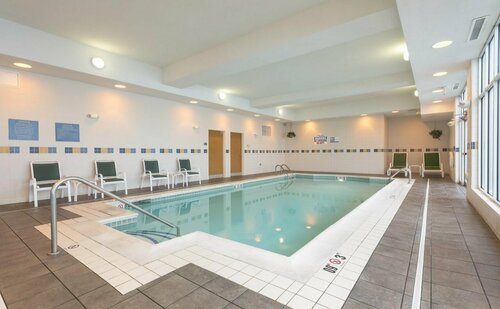 Holiday Inn Chicago Aurora, Book Hotel Hoteller i Chicago med parkering, Parkering