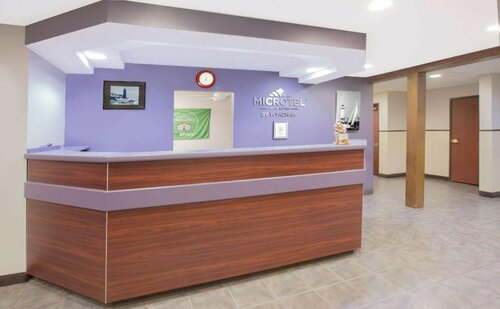 Microtel Inn and Suites Manistee, Rezervați Hotel Manistee Michigan