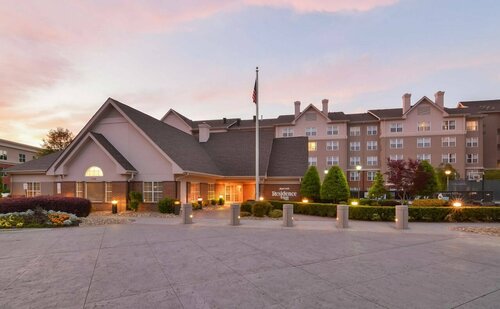 Residence Inn by Marriott Charlotte Piper Glen, Забронировать Отель Баллантайн Шарлотте