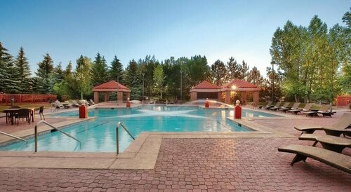Cactus Petes Resort Casino & Horseshu Hotel and Casino, Забронировать Отель Джекпот Невада, рядом с Казино Cactus Petes Casino