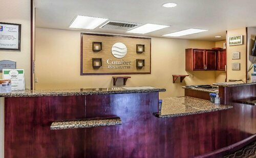 Comfort Inn & Suites Airport Convention Center, Buchen Sie Hotel Reno USA