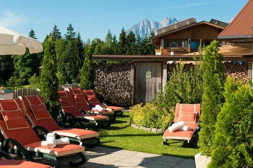 Hotel Alpina Wellness & Spa Resort, Забронировать Курортный отель Отели Кёссен 4 звезды, 4*