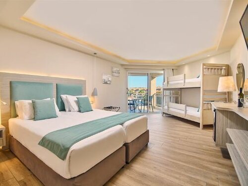 Planos Beach Hotel, Забронировать Отель Циливи Закинф