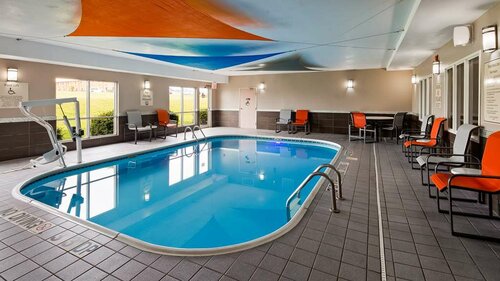 Best Western Muscatine - Pearl City Hotel, Réserver Hôtel Hôtels à Iowa avec piscine, Piscine