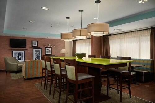 Hampton Inn Goldsboro, Забронировать Отель Голдсборо Северная Каролина