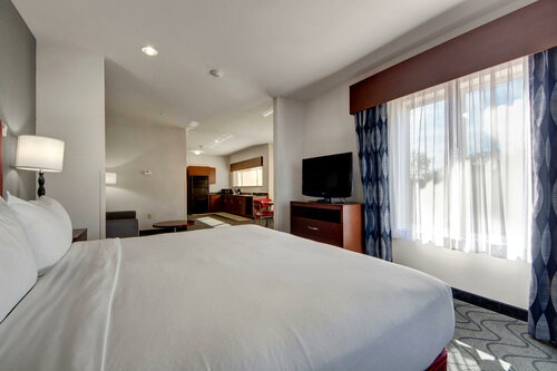 Holiday Inn Express and Suites Oklahoma City North, an IHG Hotel, Prenota Hotel Oklahoma City Oklahoma