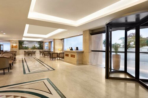 Hilton Copacabana Rio de Janeiro, Забронировать Отель Отели Рио-де-Жанейро с парковкой, рядом с Pasmado Belvedere, Парковка