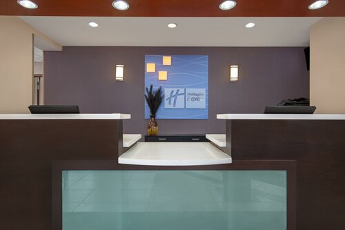 Holiday Inn Express Hotel & Suites Barrie, an IHG Hotel, Buchen Sie Hotel Hotels in Landkreis Simcoe mit Frühstück, Frühstück
