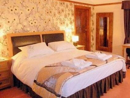 Royal Yeoman B&B, Забронировать Отель «постель и завтрак» Отели Jurassic Coast с парковкой, Парковка