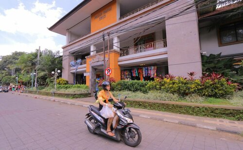 Uma Sari Cottage, Rezerwuj Dom wakacyjny Domki letniskowe w Bali, Domek