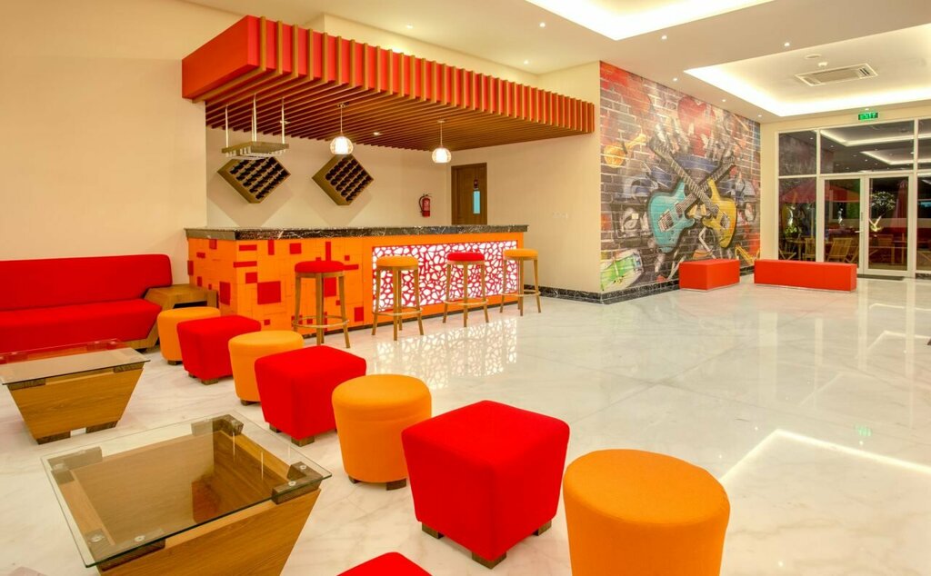 Front One Hotel Purwodadi