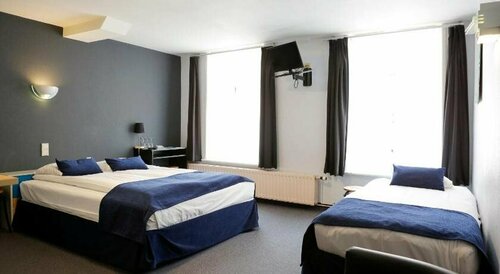 Hotel Montovani, Забронировать Отель Исторический центр Брюгге, рядом с Музей искусств Arentshuis