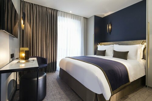 Hotel Le 10 BIS, Забронировать Отель 17-й округ: Батиньоль Париж, рядом с Аржантин