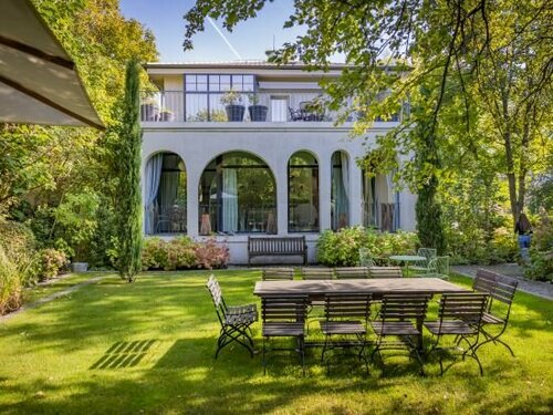 Bagatelle Gardenhouse, Забронировать Гостевой дом 12. Хегивидек Будапешт
