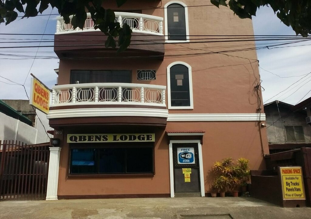 Qbens Lodge