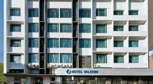 Hotel Valerim Itajaí / Navegantes, Забронировать Отель Навегантис Санта-Катарина