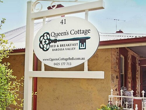 Queen's Cottage Bed and Breakfast Barossa Valley, Забронировать Дом для отпуска  