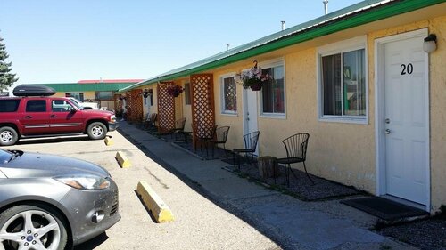 Century 2 Motel, Prenota Motel Fort Macleod Southern Alberta