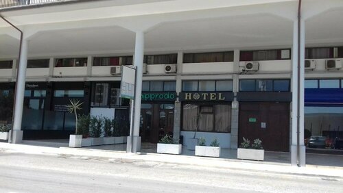 Hotel L'Approdo, Забронировать Отель Отели в центре Бриндизи, в центре
