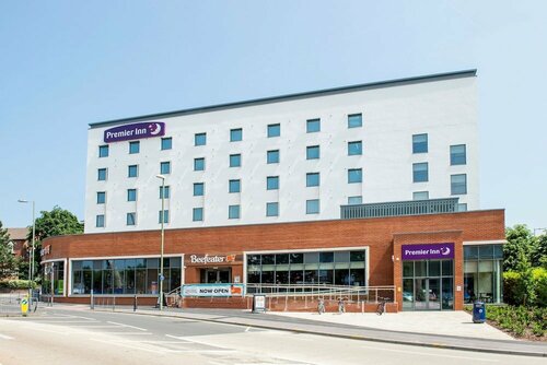 Travelodge Farnborough Central, Забронировать Отель Фарнборо Суррей