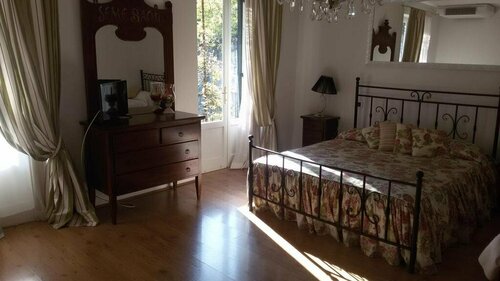 La Rocchetta, Забронировать Отель Валеджо-суль-Минчо Garda Veneto