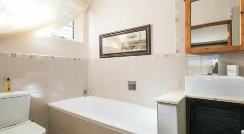 Caledon 23 Guest House, Забронировать Гостевой дом Гостевые дома Джордж, Гостевой дом