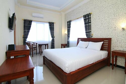 Hotel Banggalawa, Rezerwuj Hotel Ciracas Dżakarta