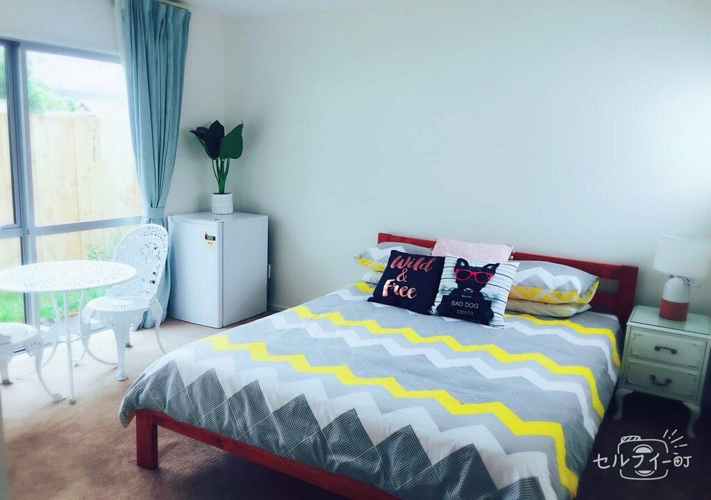 Unique Home - Glenfield B&b