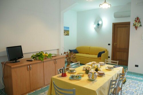 Casa Nanonna Ospitalità Diffusa, Забронировать Отель Отели и гостиницы Конка-деи-Марини, Отель